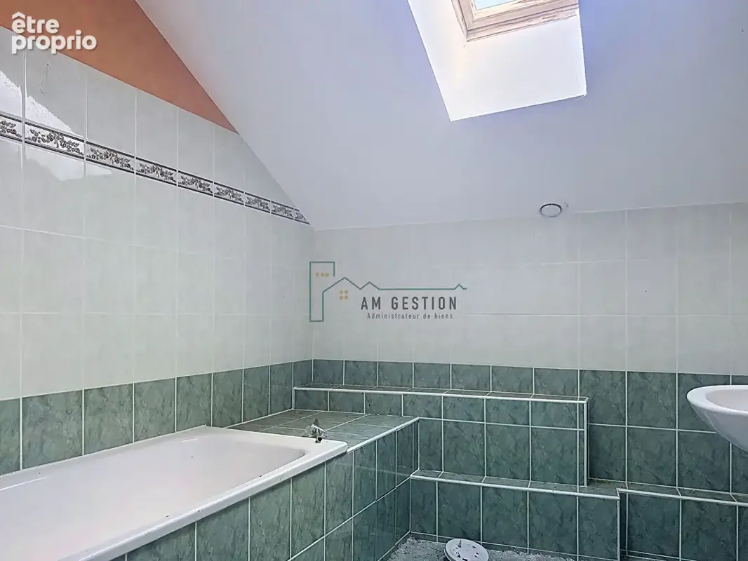 Ensemble immobilier à fort potentiel au coeur de Panazol - photo 6