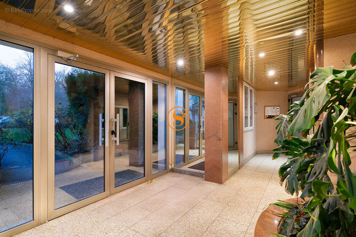 Appartement à COYE-LA-FORET