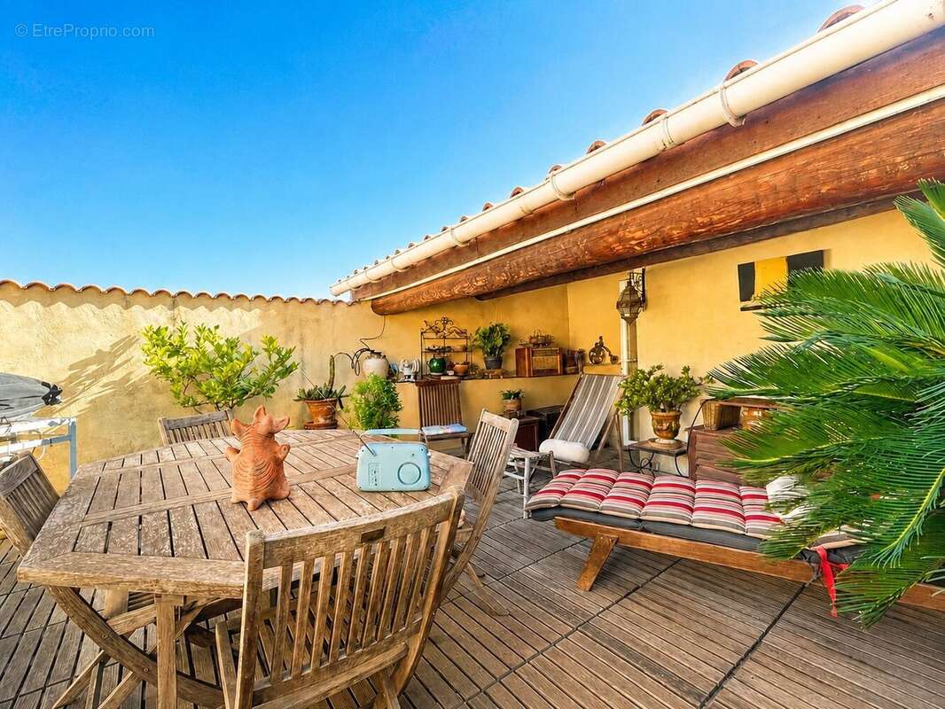 Maison à GRANS