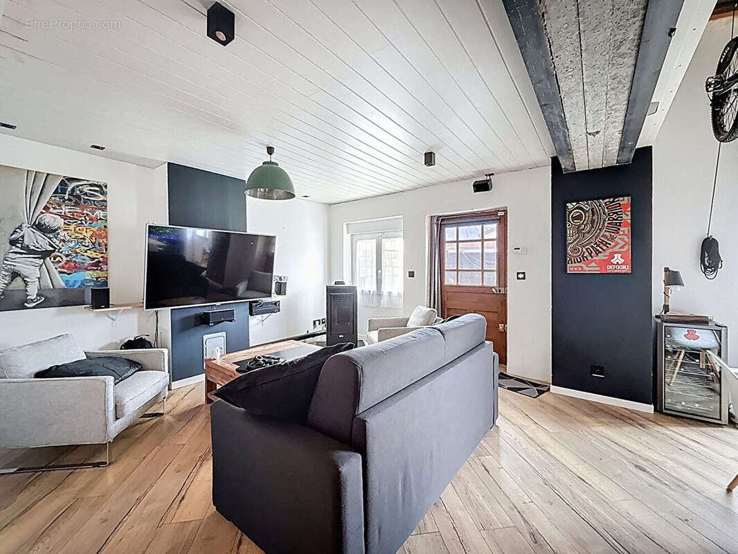 Maison à SAINT-JEAN-DE-NIOST