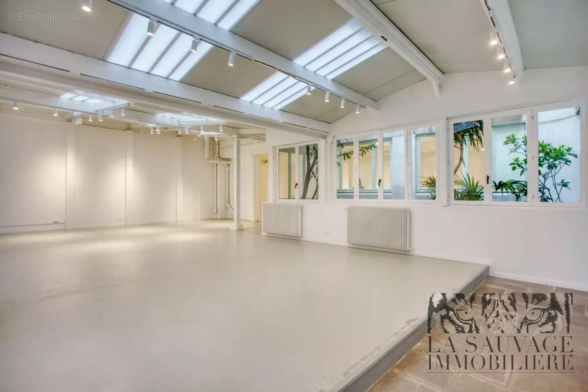 Appartement à PARIS-3E