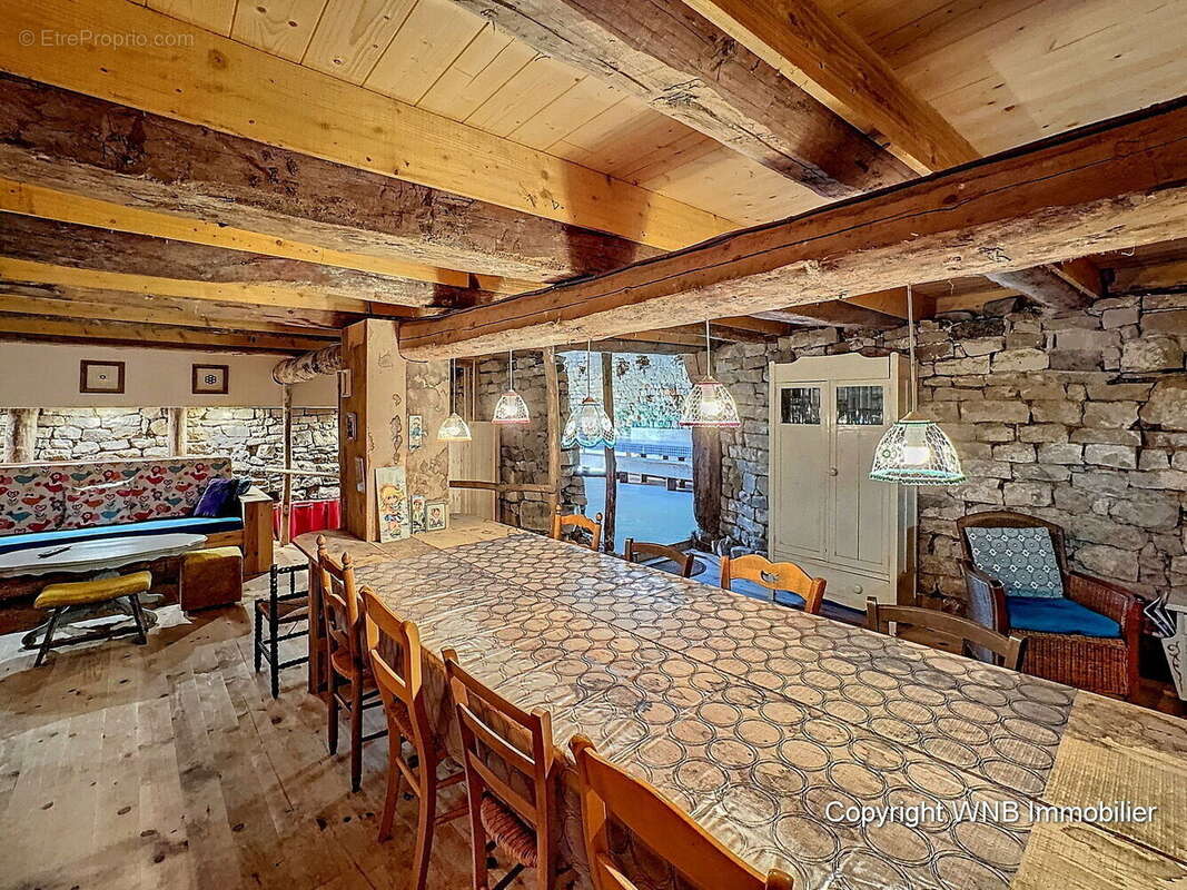 Maison à BETONCOURT-SUR-MANCE