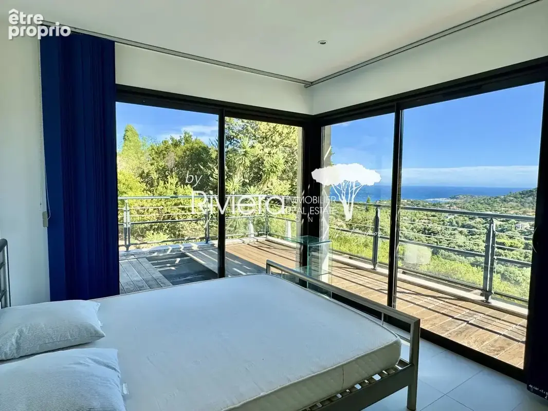 Propriété Contemporaine - Vue Mer imprenable avec piscine à - photo 19
