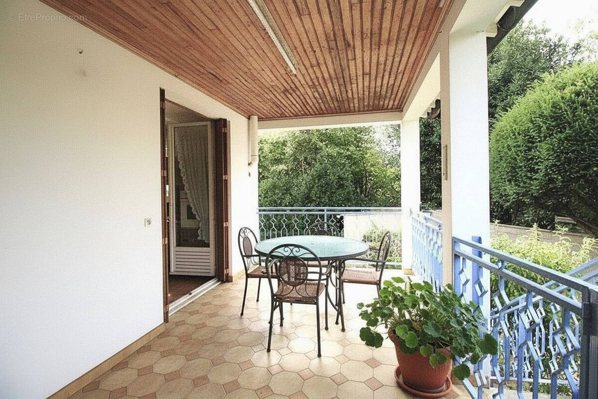 Maison à BRY-SUR-MARNE