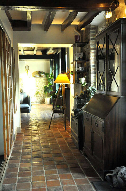 Maison à EGREVILLE