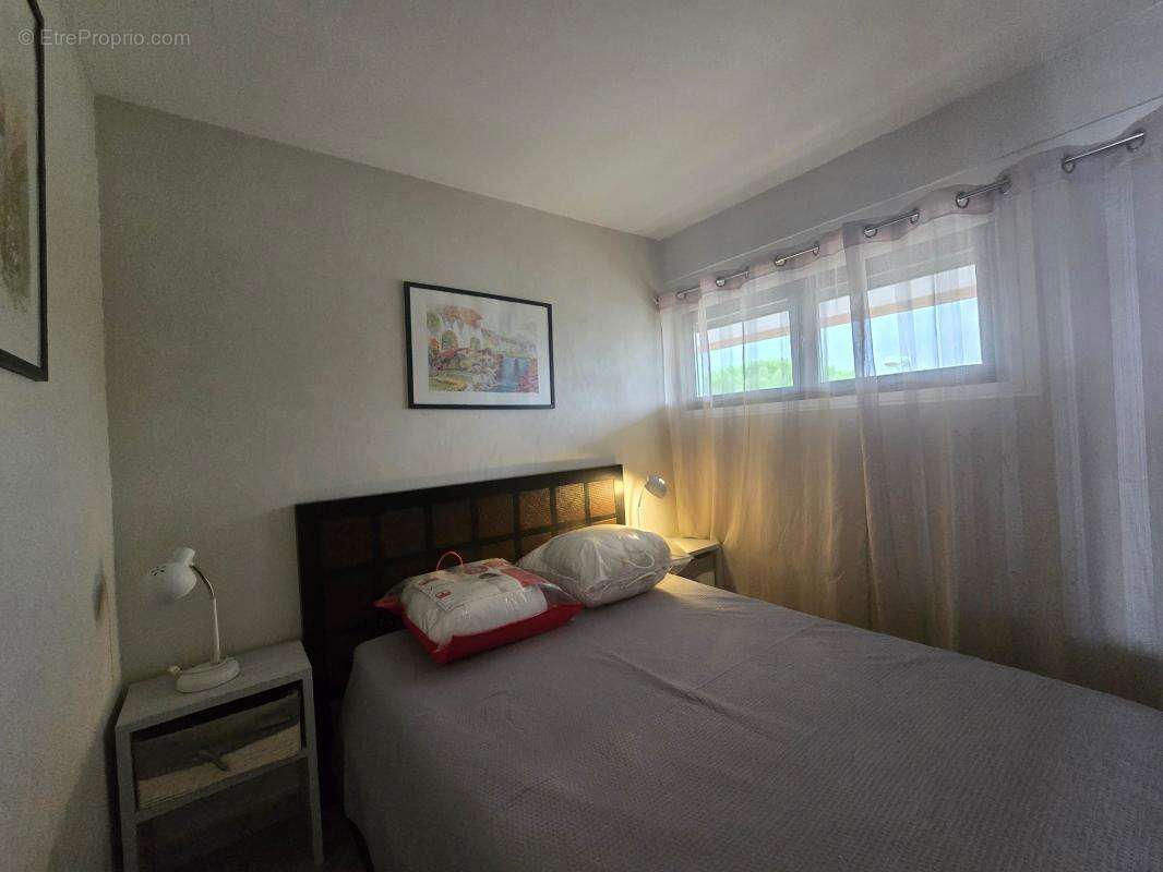 PORT SAINT CYPRIEN Appartement T2 Cabine rénové - photo 7