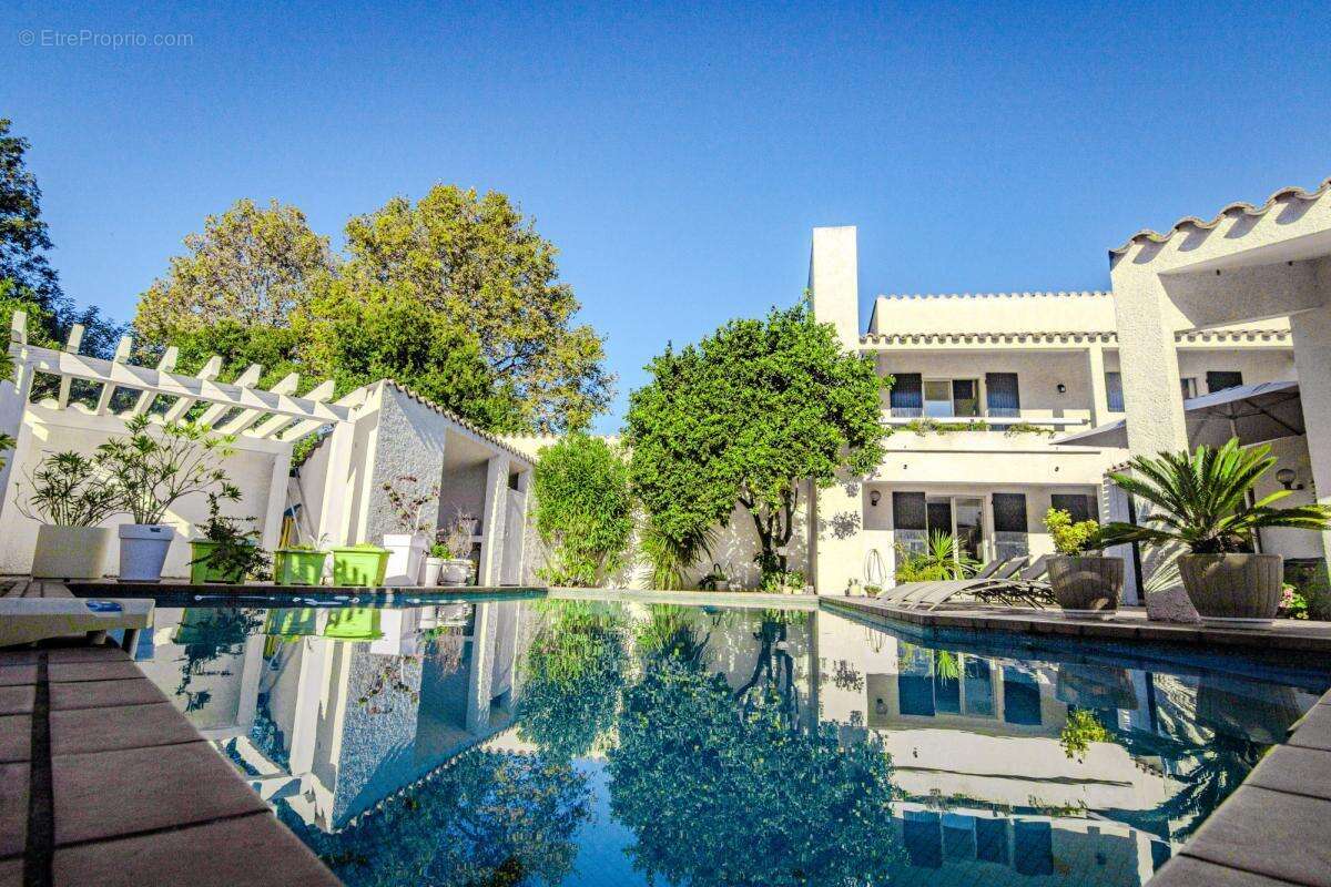 Maison à SAINT-CYPRIEN