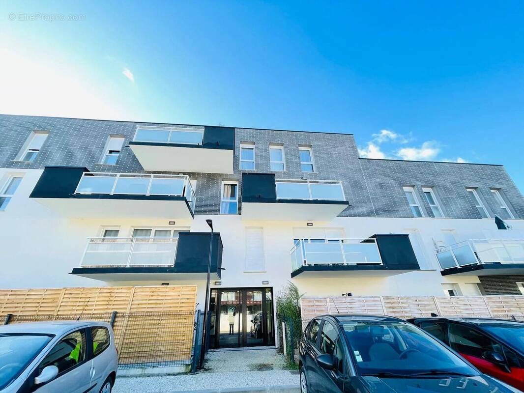 Appartement à VILLENAVE-D'ORNON