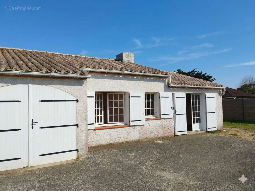 Maison à LA PLAINE-SUR-MER