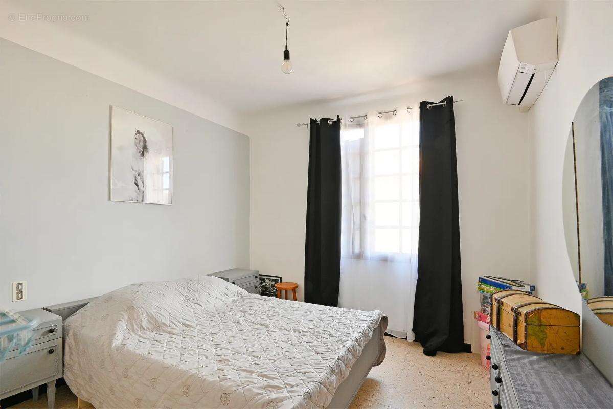 Maison de 5 pièces de 149 m² à Bagnols-sur-Cèze - photo 7