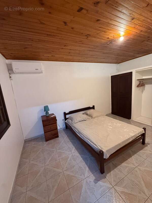 Appartement à SAINTE-LUCE