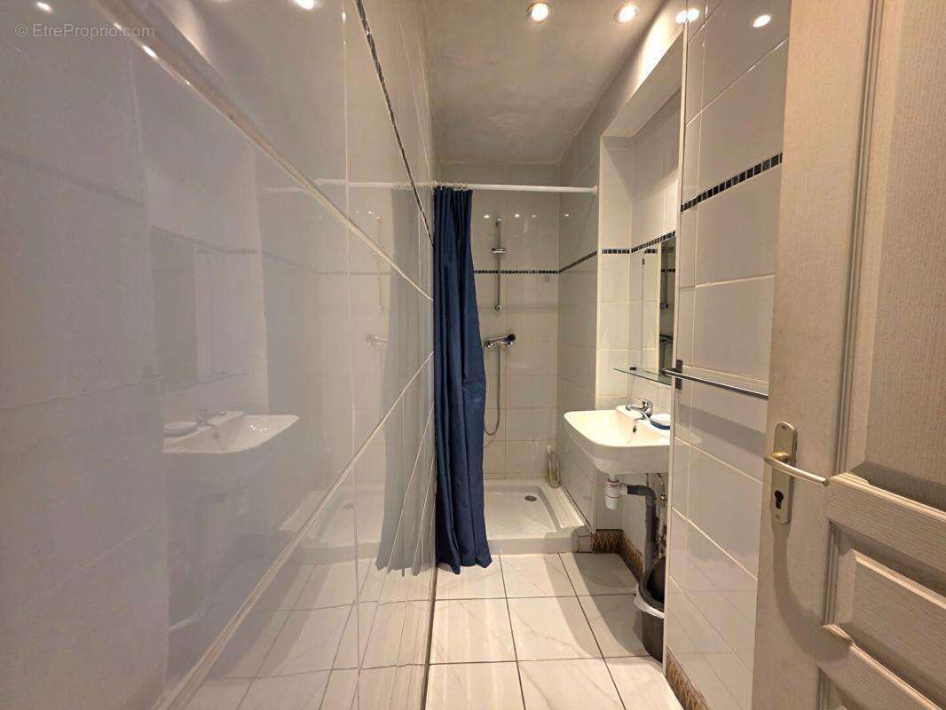 Appartement à FOURMIES