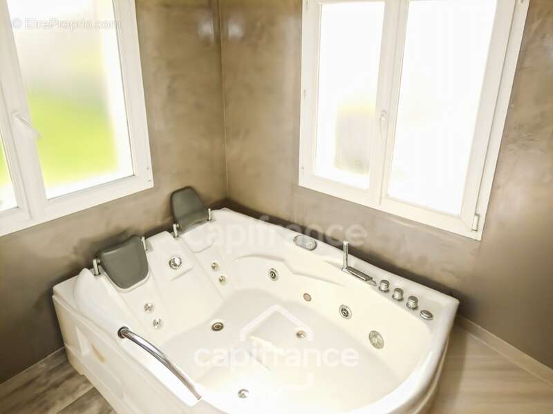 Propriété à vendre 11 pièces POINTRE (39) - photo 11