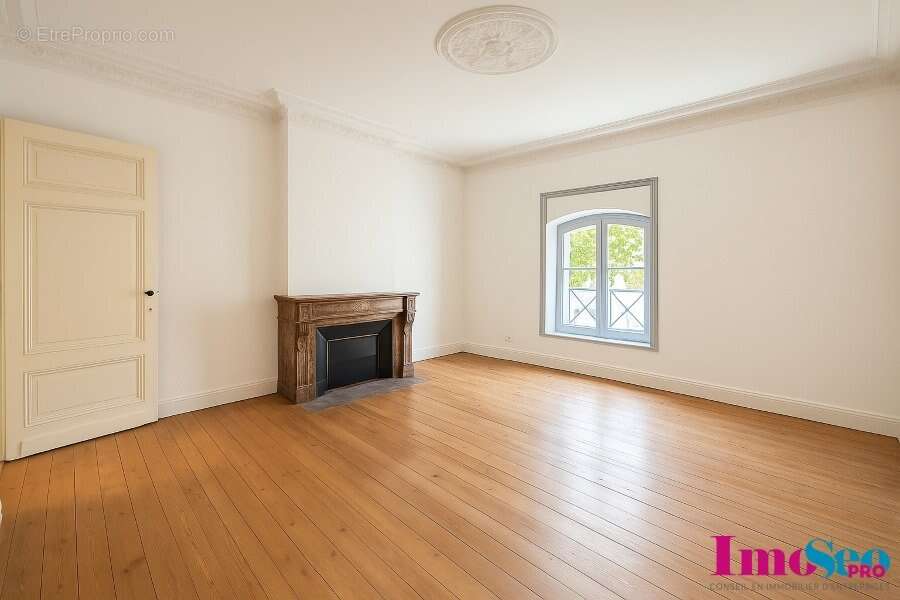 Commerce à BORDEAUX