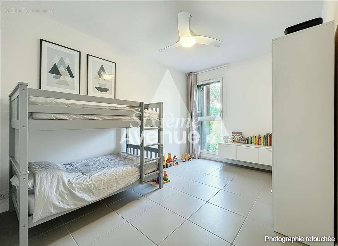 Appartement à MOUANS-SARTOUX