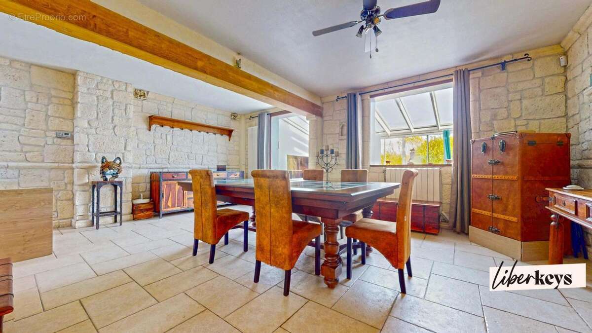 Maison à BERNES-SUR-OISE