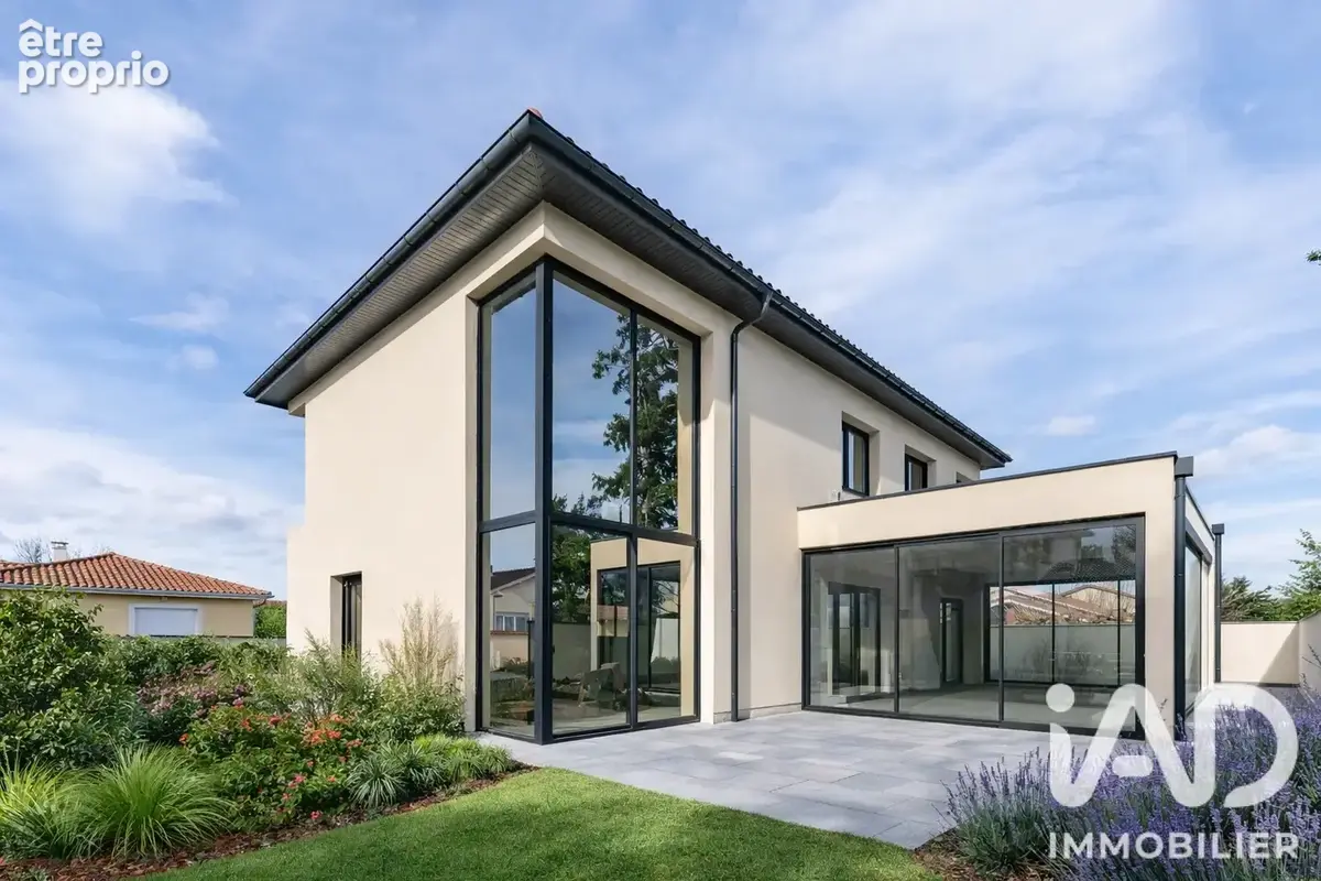 Photo 1 - Maison à MIONS