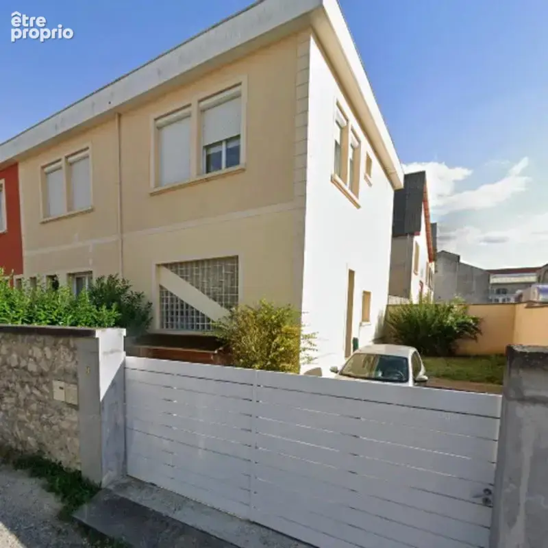 Appartement 2 pièces avec un petit jardin - CHAMPAGNE SUR SEINE (77) - photo 7