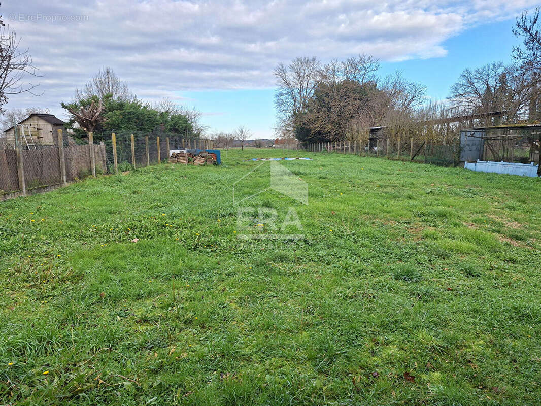 Maison à MONTPON-MENESTEROL