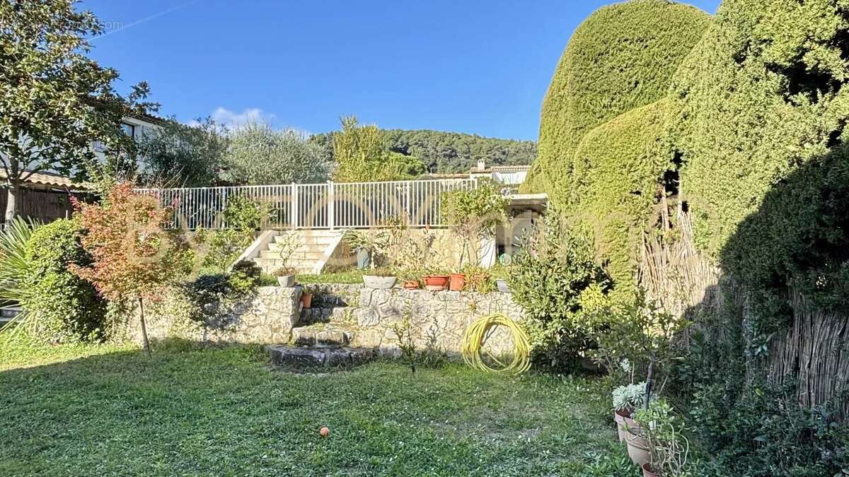 Maison à LA COLLE-SUR-LOUP