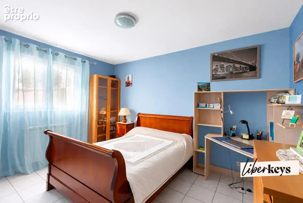 Trigance – Maison de plain-pied avec piscine – 4 chambres - photo 9