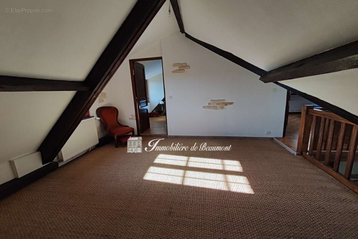 Maison à BERNAY