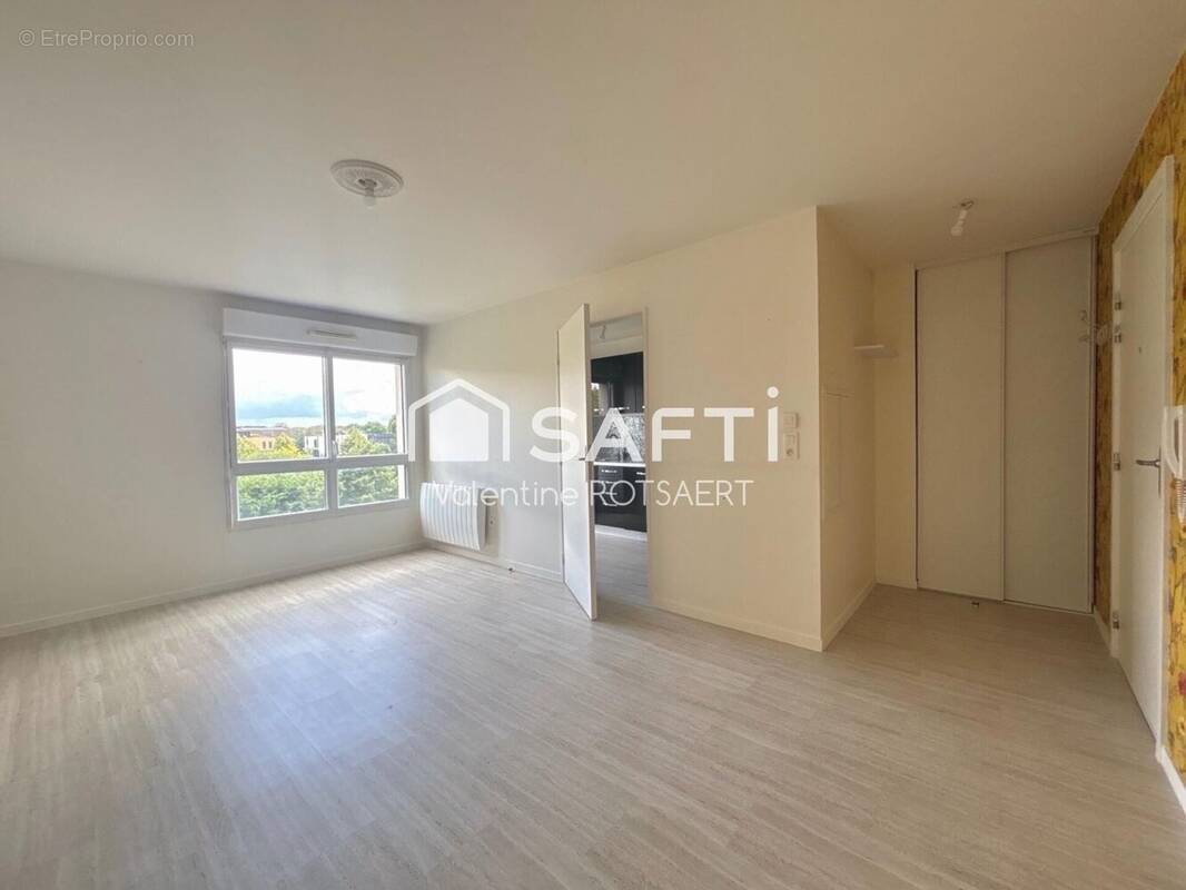 Photo 1 - Appartement à COMPIEGNE