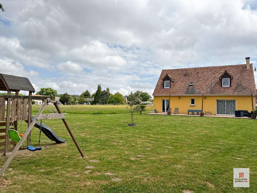 Maison à COULONGE