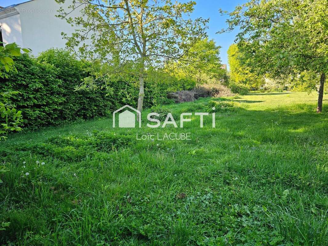 Terrain 345 m² à Neauphle-Le-Chateau  - photo 3