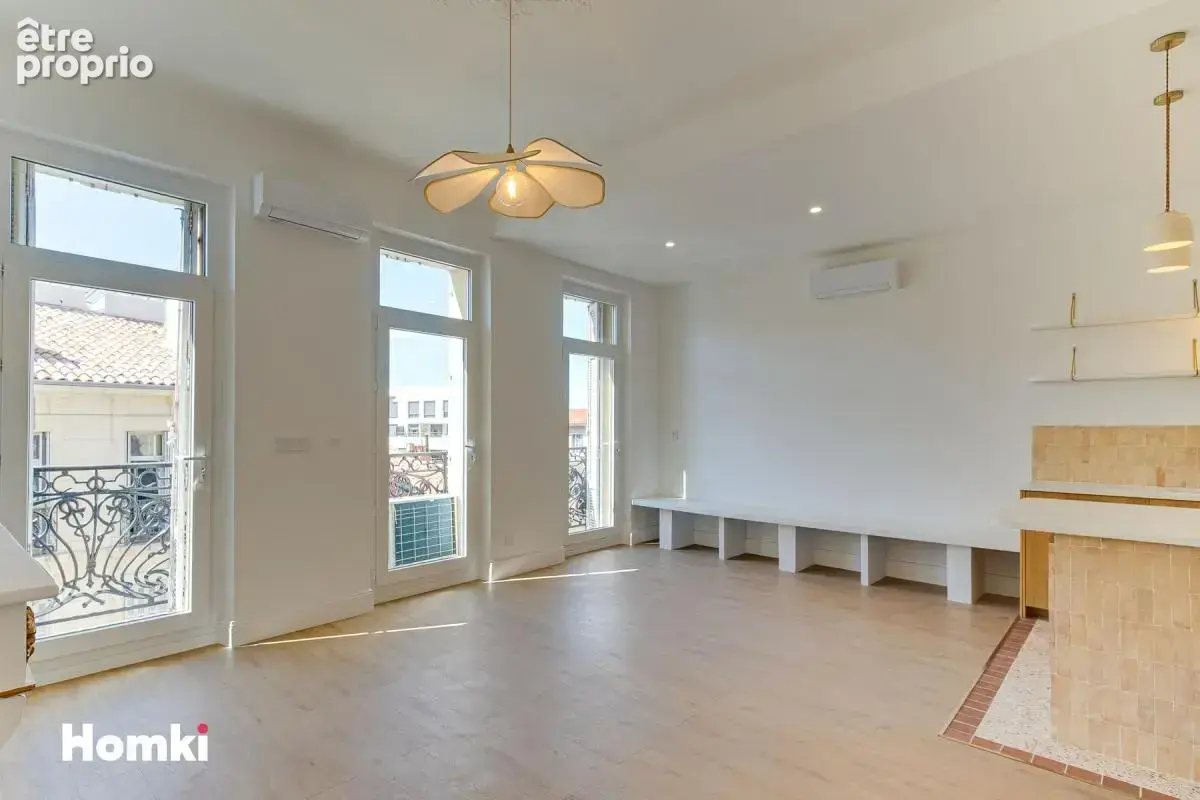 Appartement T3 de 70 m² à Marseille 13007, Rue d'Endoume - photo 4