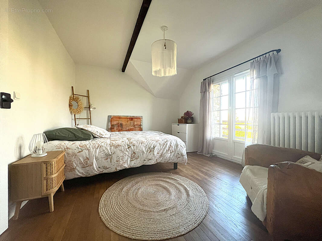 Maison à ARMENTIERES-EN-BRIE