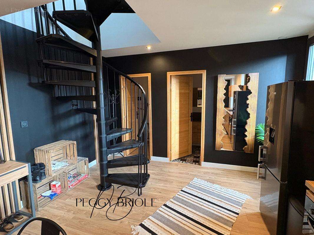 Appartement à FORMIGUERES