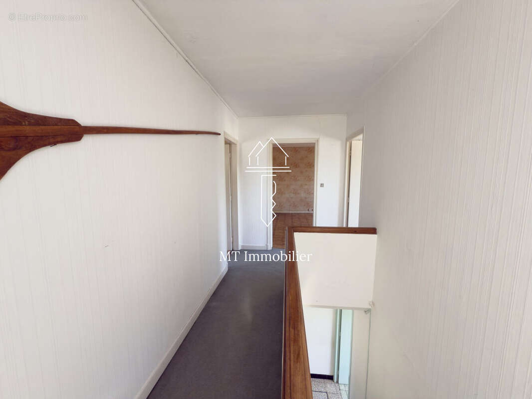 Maison à BEAURAINVILLE