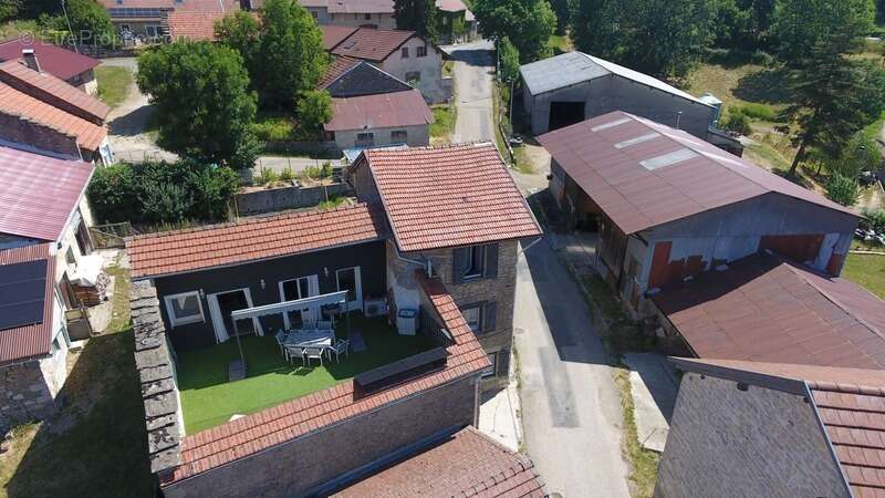 Maison à vendre 5 pièces ORDONNAZ (01) - photo 26