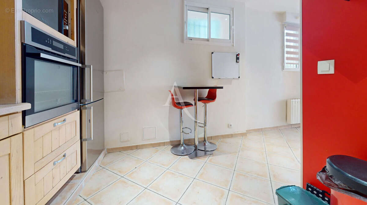 Maison à VILLENEUVE-LE-ROI