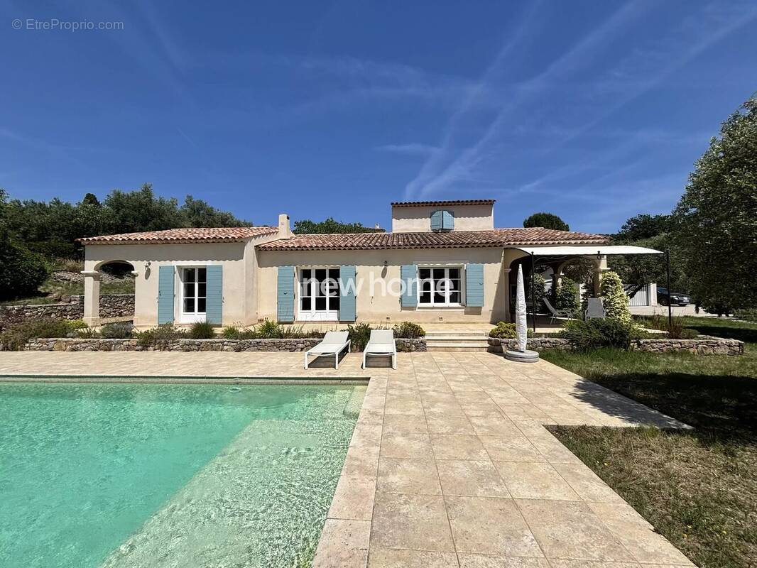 Maison à LORGUES