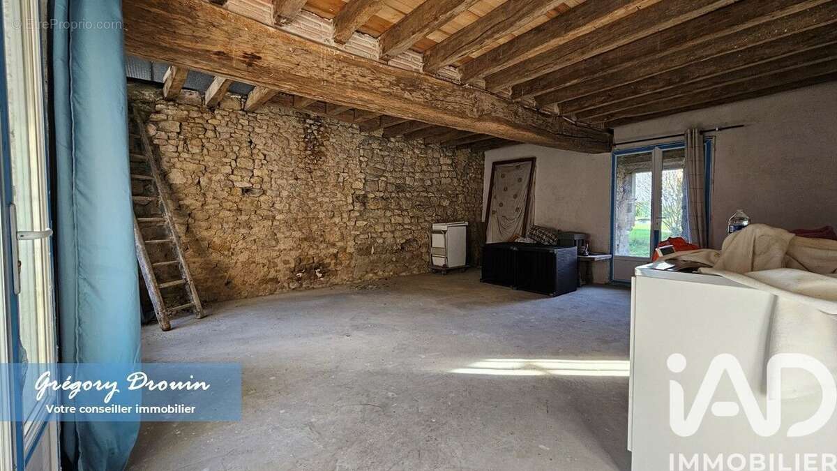 Maison 120 m² à Saint-Loup-Des-Vignes  - photo 5