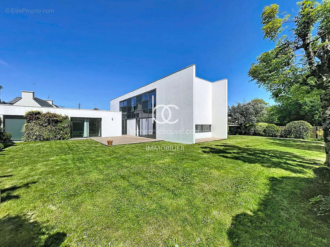 Maison d'architecte de 186.32 m² - Havre de paix à Vannes - photo 3