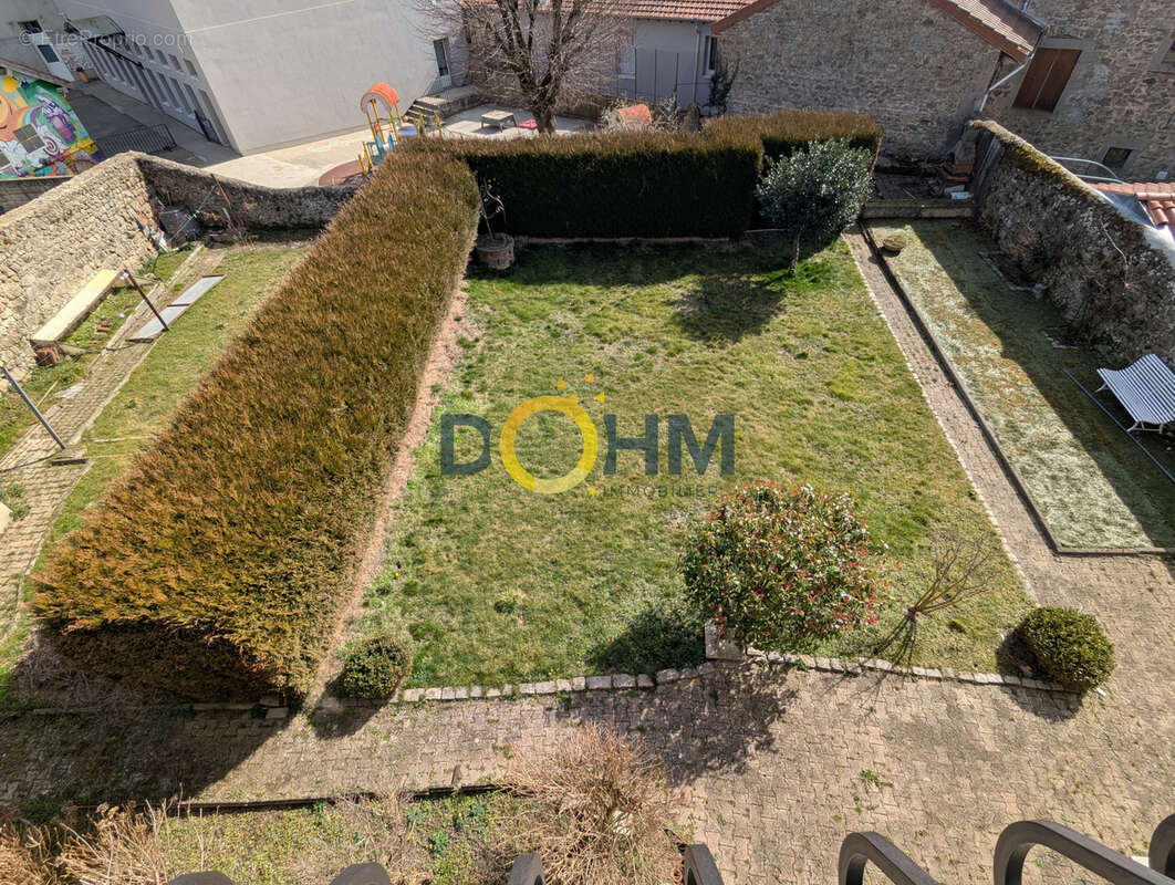 Centre bourg demeure familiale en pierre avec jardin clos - photo 6