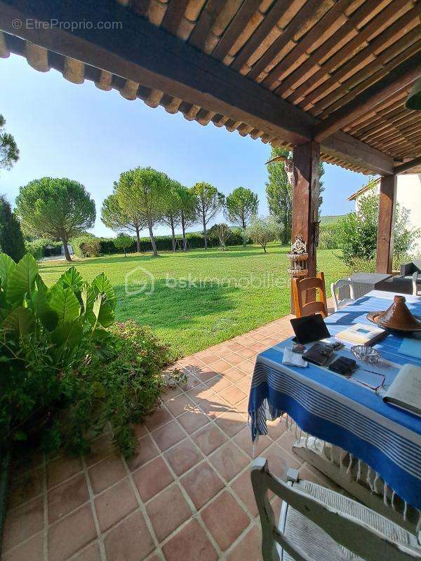 Maison à SAINT-BAUZILLE-DE-MONTMEL