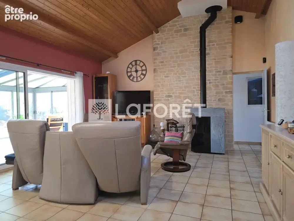 Maison Les Sorinières 5 pièce(s) 124M2 - photo 11