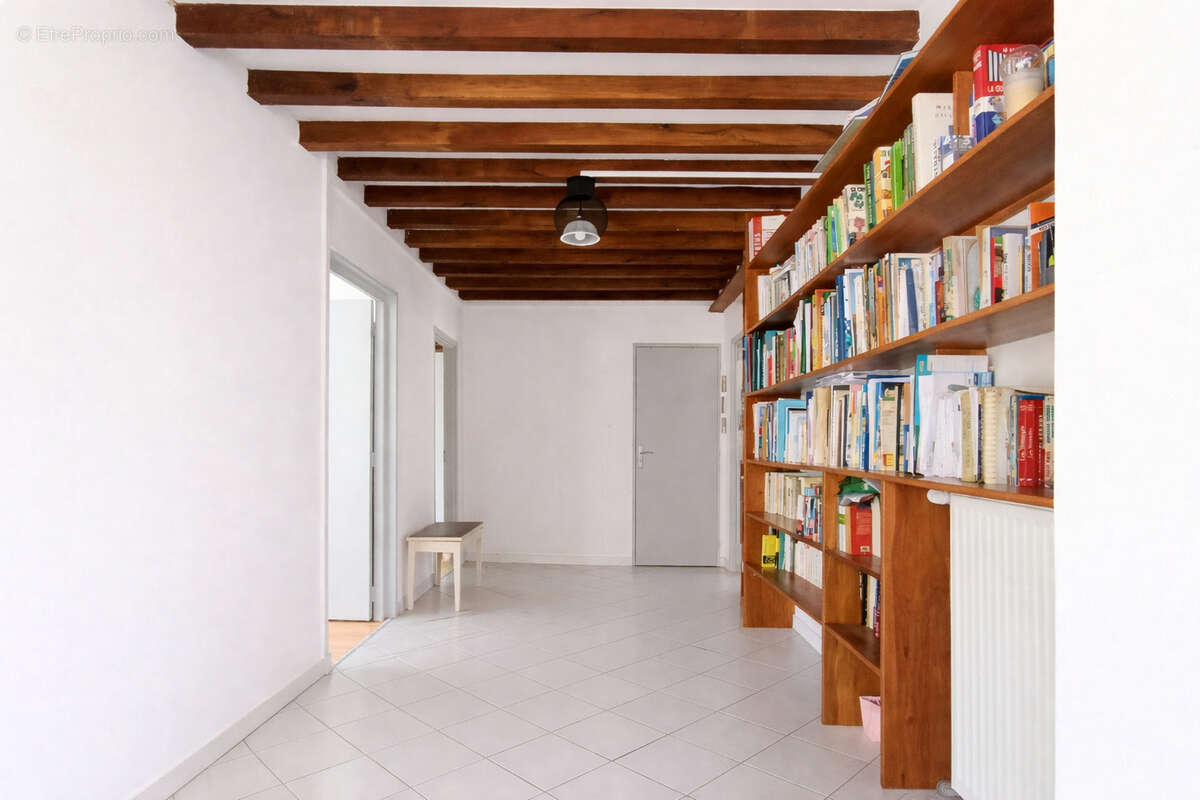 Maison à OZOIR-LA-FERRIERE