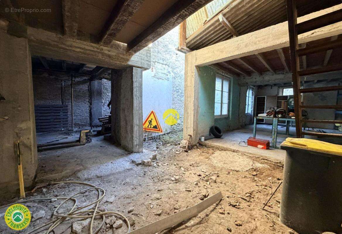 Maison à CHATEAUNEUF-SUR-CHER