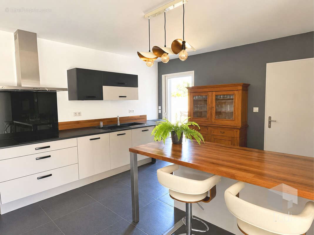 Saint-gervais-sur-roubion, maison de 127 m2 - photo 6