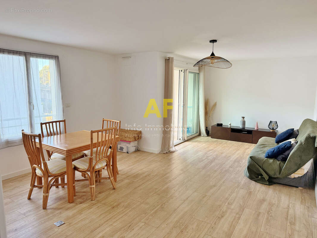 Appartement à SAINT-RAPHAEL
