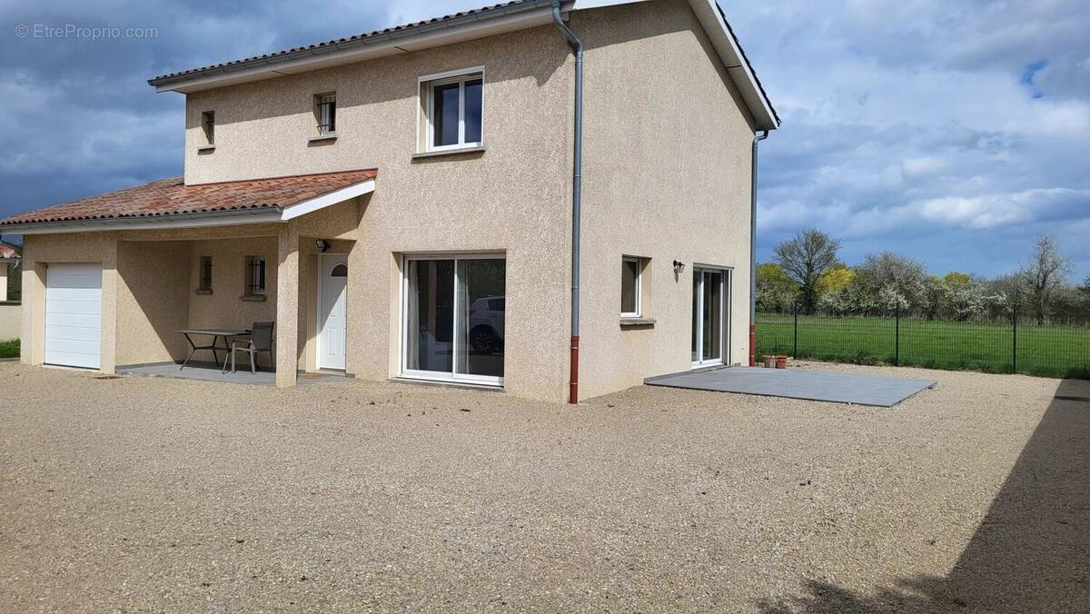 Maison à SAINT-ANDRE-D'HUIRIAT