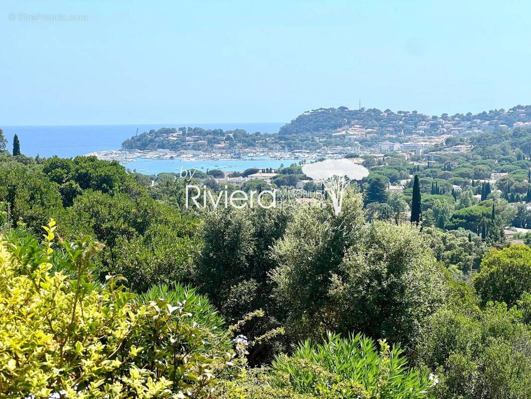 Appartement à CAVALAIRE-SUR-MER