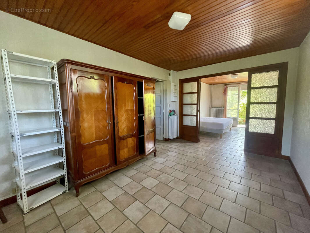 Maison à VIC-EN-BIGORRE