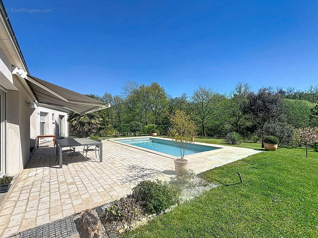 Maison à LIGNY-LE-RIBAULT