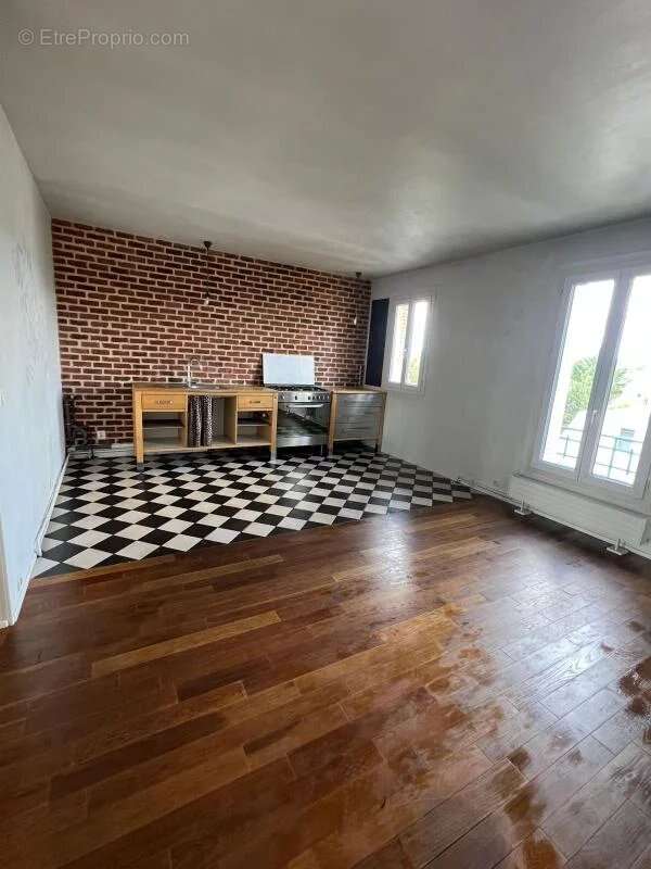 Appartement à CHELLES